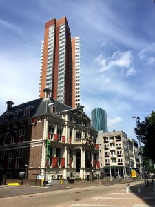 Häuser und Hochhäuser in Rotterdam